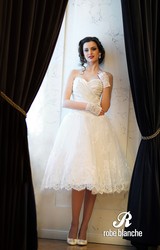 Свадебное новое платье из коллекции 2014
