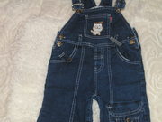 Продам комбинезон джинсовый на мальчика,  размер 104,  регулируемые шлей